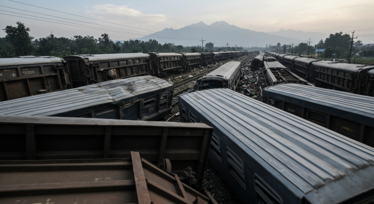 इन्डोनेसिया रेल दुर्घटना