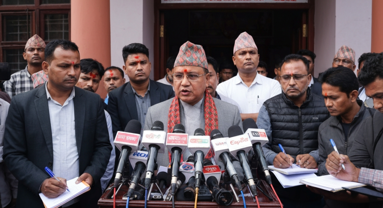 अर्थमन्त्री कर हेरफेर
