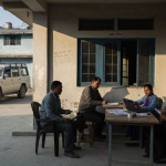 गाडी नचलाएर तलब