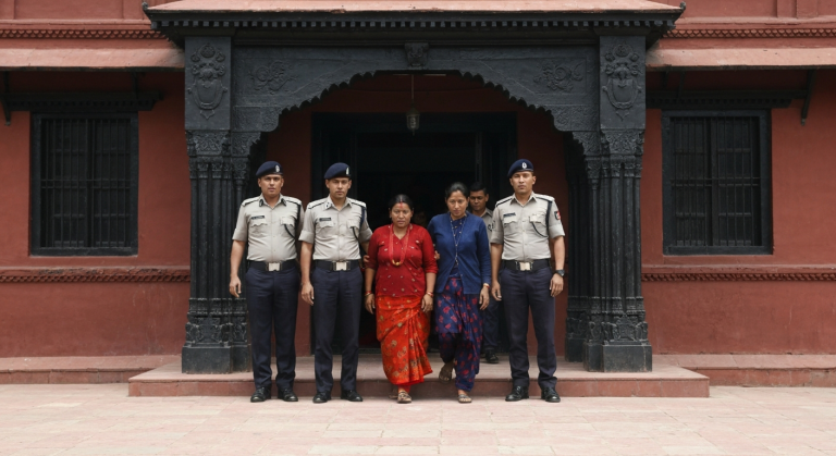 तुलसा अधिकारी थुनामा